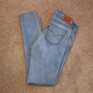 Levi’s 711 Skinny Jeans